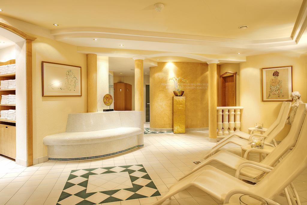 Hotel Palin อิสชเกิล ภายนอก รูปภาพ