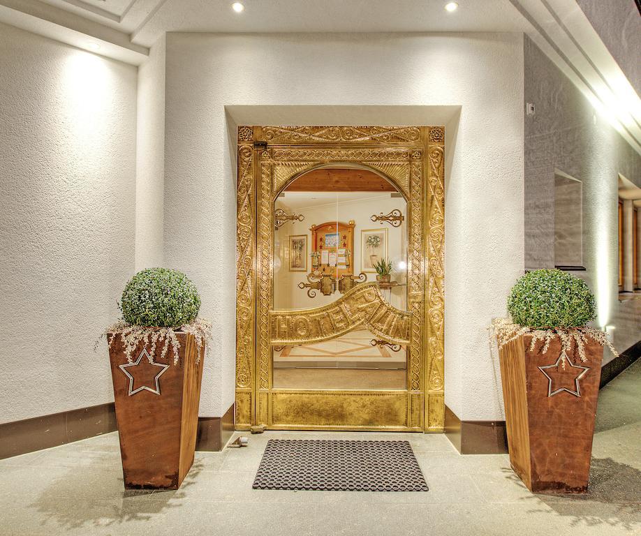 Hotel Palin อิสชเกิล ภายนอก รูปภาพ